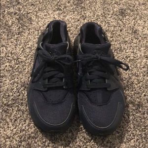 Big kids Nike Huarache Run